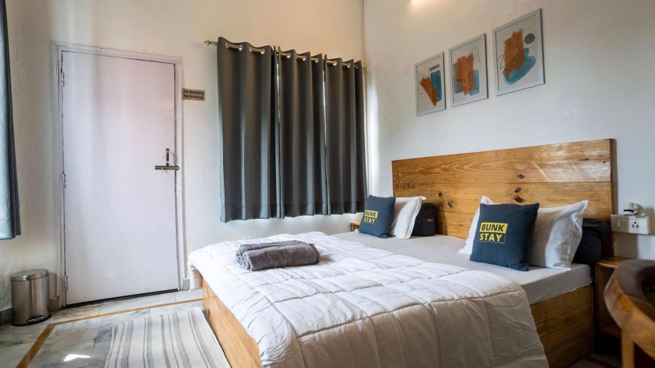 บังก์ สเตย์ ฤษีเกศ Hostel ริชิเคช ภายนอก รูปภาพ