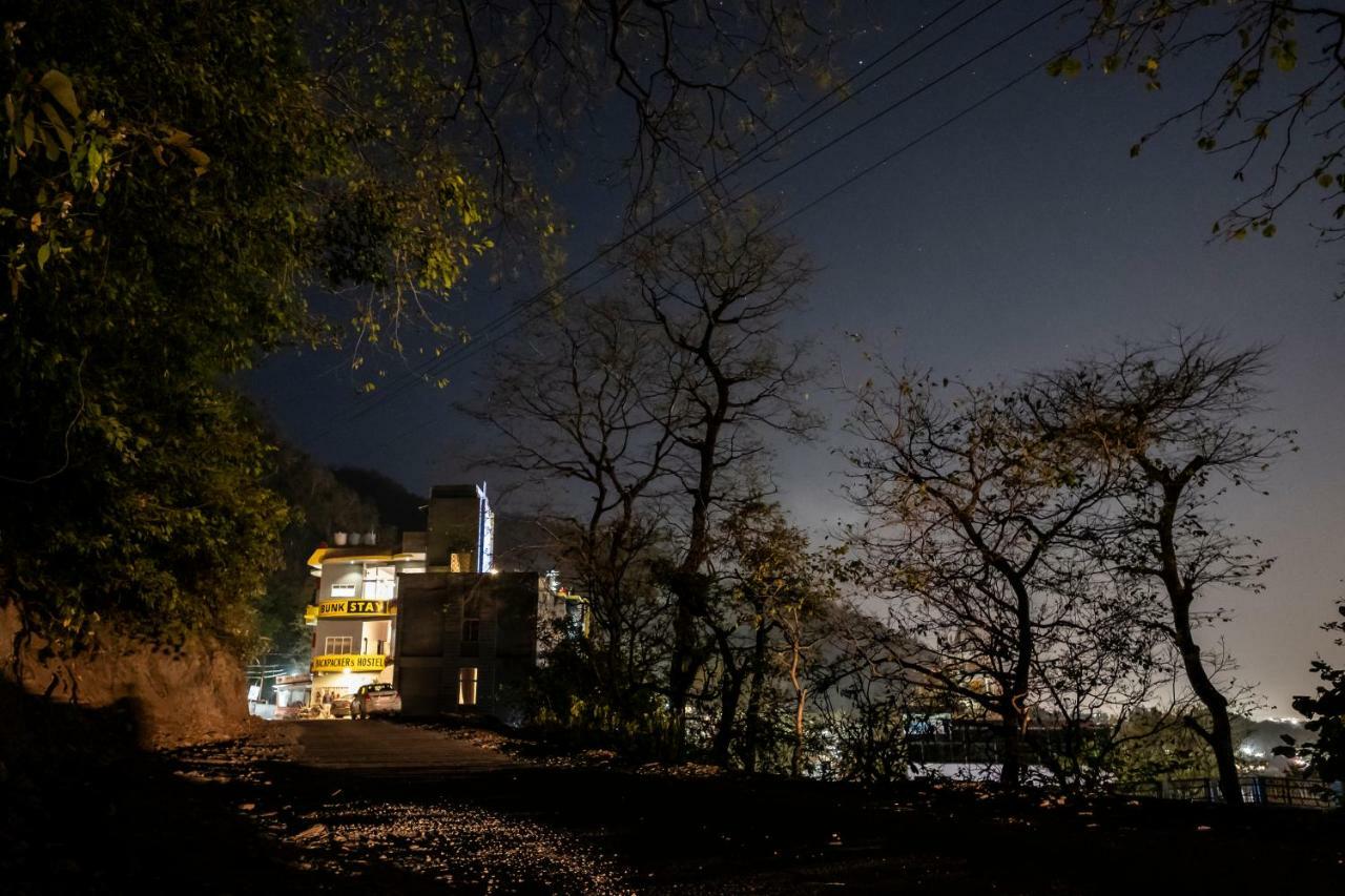บังก์ สเตย์ ฤษีเกศ Hostel ริชิเคช ภายนอก รูปภาพ